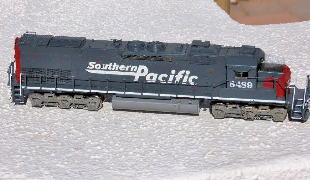 Southern Pacific SD 40T-2 #8489